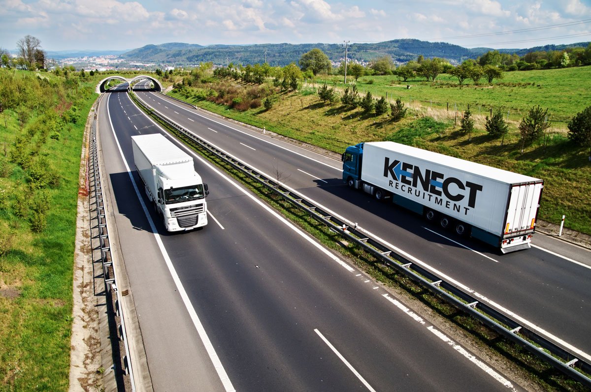 Kenect-Passing-Lorries